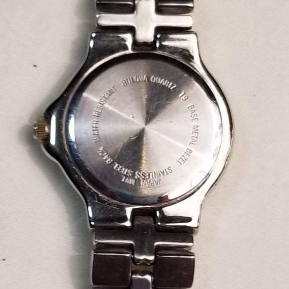 Bulova women's watch - Picture 3 of 3
